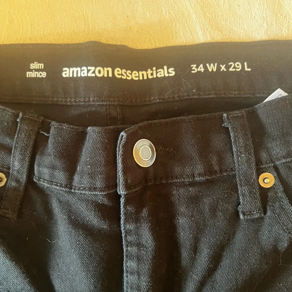 Amazon Essentials Men's Black Jeans 34”x29”